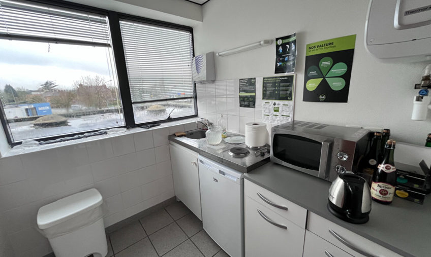 A LOUER – BREST LOSCOAT – IMMEUBLE DE BUREAUX DE 362 M² - 1731