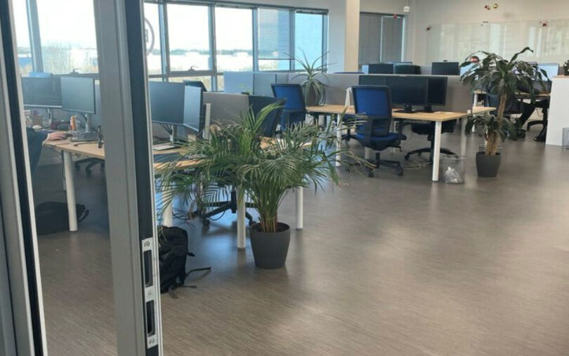 A LOUER – GUIPAVAS – Kergonan / Froutven – BUREAUX DE 360 M2 - 1733