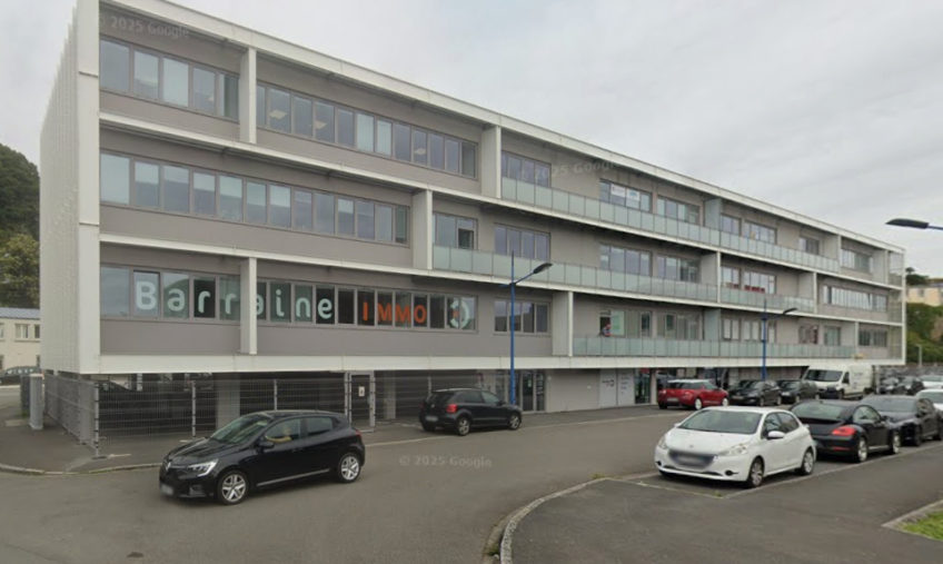 A LOUER – BREST PORT DE COMMERCE  – BUREAUX DE 256 M2 - 1737