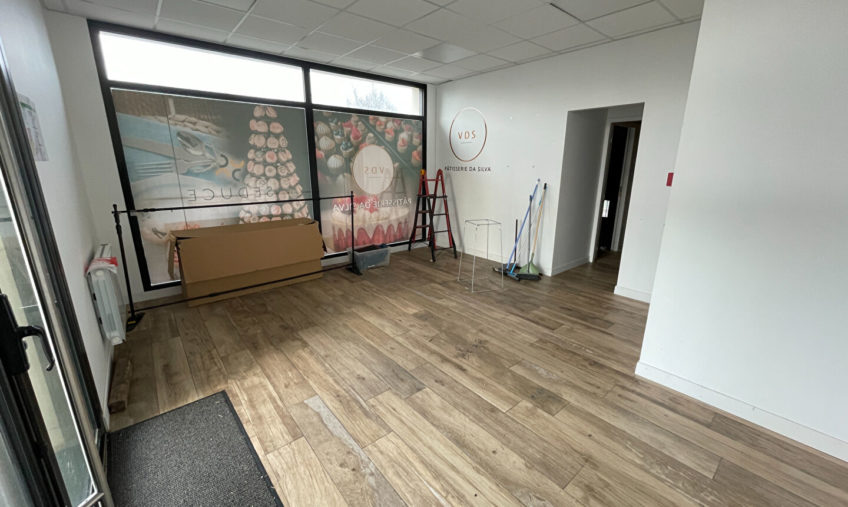 A LOUER CELLULE COMMERCIAL - 1776