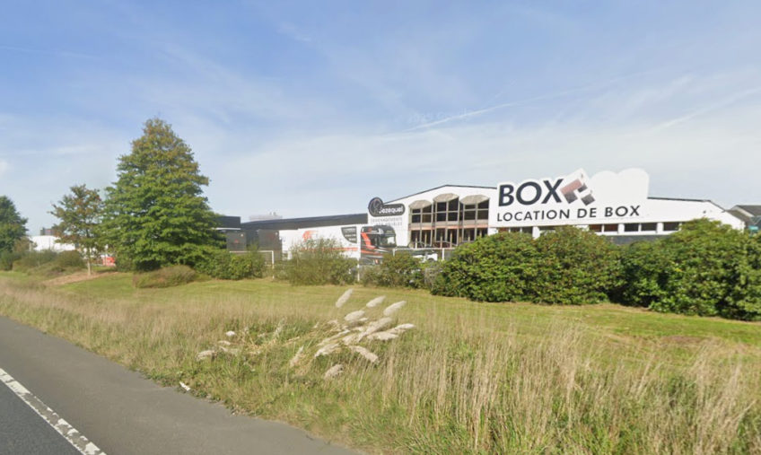 Local d&rsquo;activité Landivisiau 1750 m2 - 1795