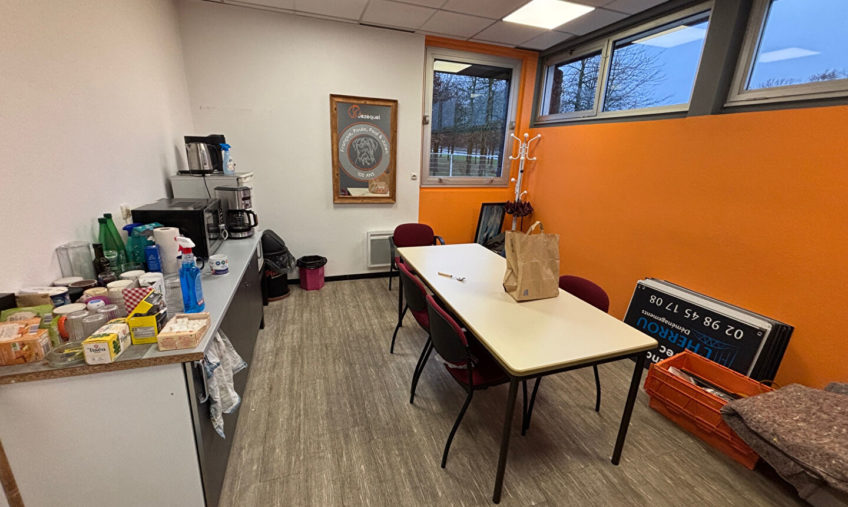 Local d&rsquo;activité Landivisiau 1750 m2 - 1795