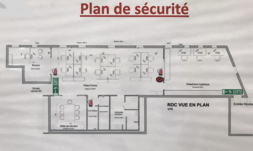 A LOUER – GUIPAVAS AEROPORT – BUREAUX DE 165 M2 - 836