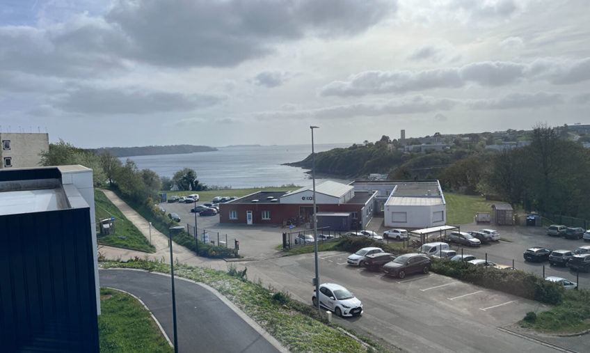 A LOUER – BREST TECHNOPOLE – BUREAUX DE 297 M² - 903