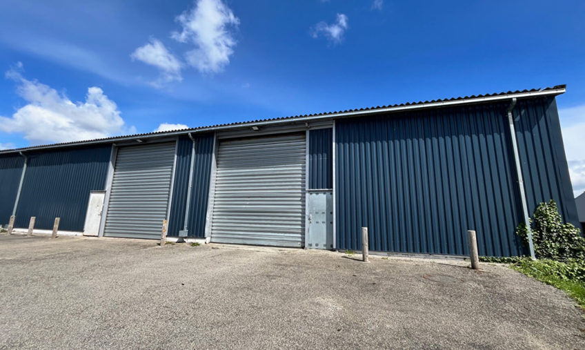 ENTREPOT GUIPAVAS KERGARADEC A LOUER - 1531