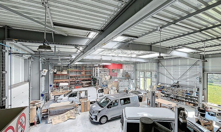 LOCAL ACTIVITE MILIZAC KERHUEL A LOUER - 1549