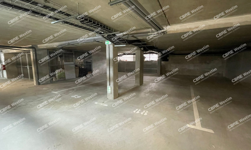 A LoUER PLATEAU DE BUREAUX - 1584