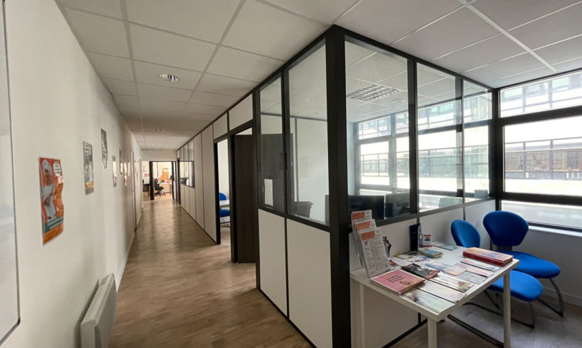 A LOUER – GUIPAVAS KERGARADEC – PLATEAU DE BUREAUX DE 317 M2 - 1595