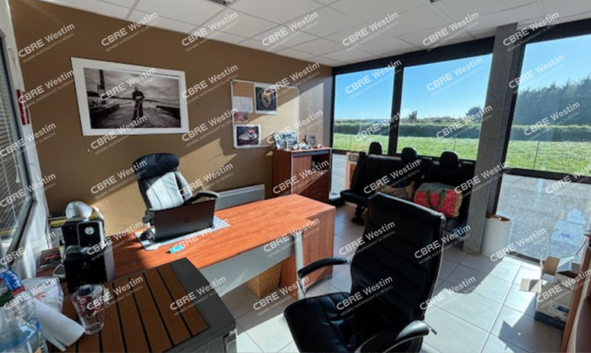 Local d&rsquo;activité Plouguin - 1597