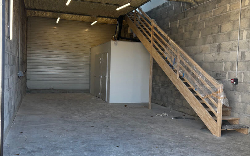 Local d&rsquo;activité Brest 96 m2 - 1616