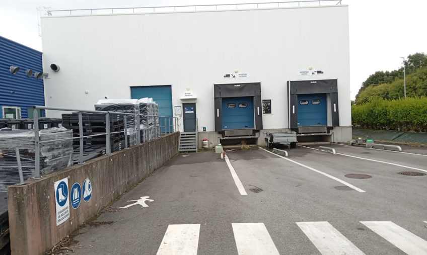 Local d&rsquo;activité Plouzane 3388 m2 - 1635