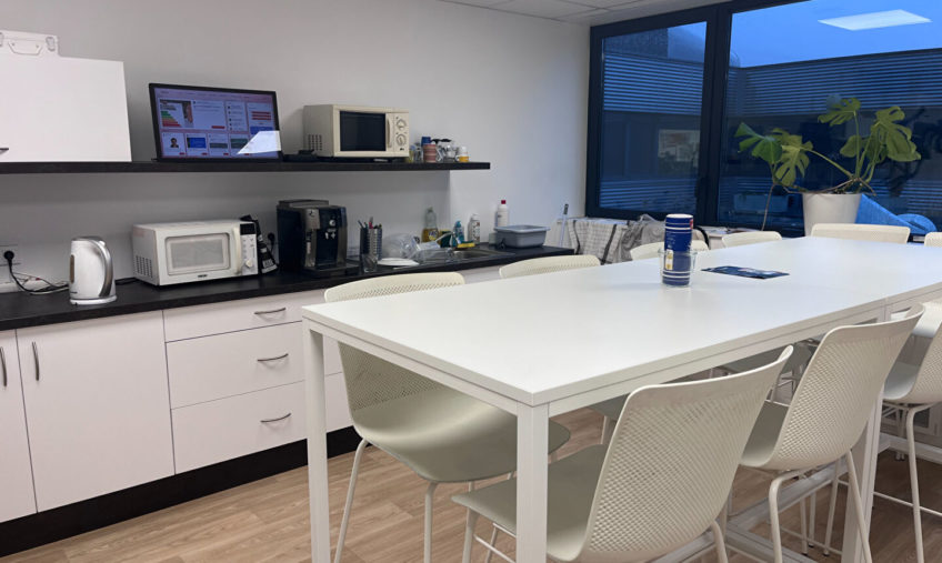 A LOUER – BREST KERGONAN – BUREAUX DE 570 M² - 1662