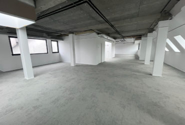A LOUER – LANDERNEAU – PLATEAU DE BUREAUX DE 220 M²