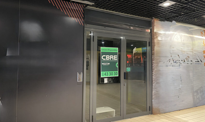 A LOUER CELLULE COMMERCIALE - 1723