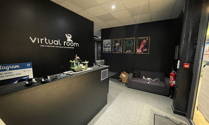 A LOUER CELLULE COMMERCIALE - 1723