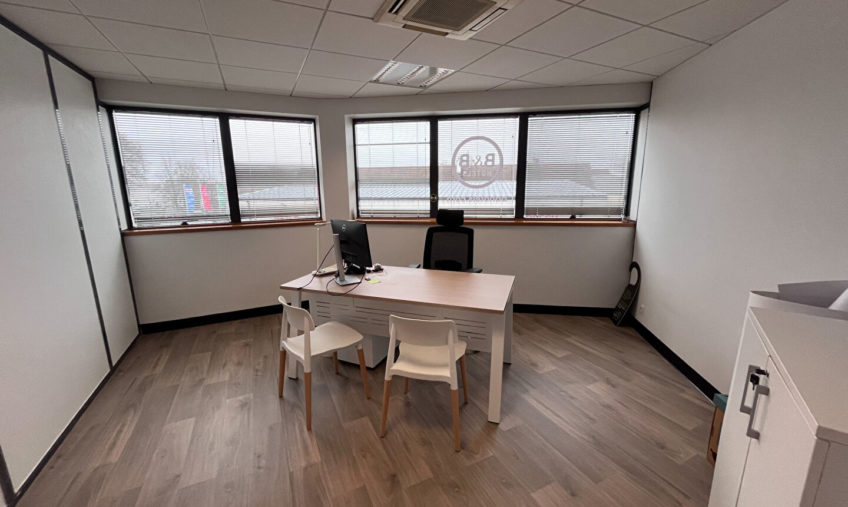 A LOUER – BREST LOSCOAT – IMMEUBLE DE BUREAUX DE 362 M² - 1731