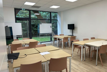 GUIPAVAS – AEROPORT – A LOUER PLATEAU DE BUREAUX DE 351 M2