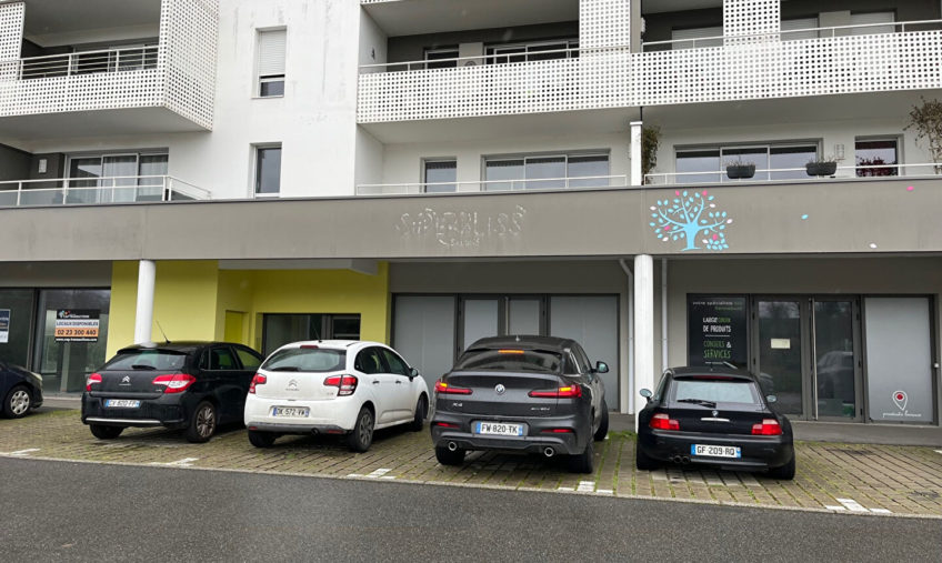 A vendre local professionnel – opportunité rare – Axe passant - 1772