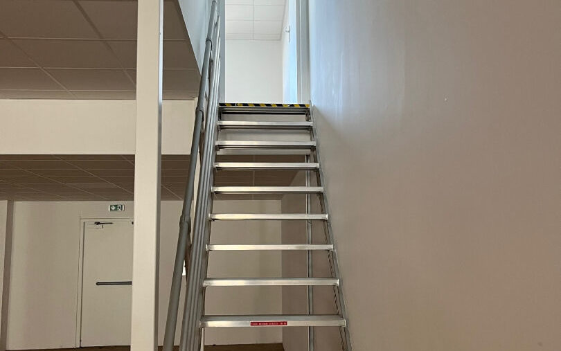 Beau local commercial  de 421 m2 – Zone de Keryado – Lorient - 1783