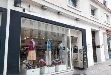 A LOUER LOCAL COMMERCIAL EMPLACEMENT N°1 - 1793