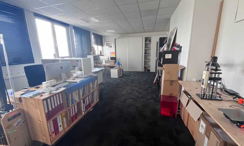 A LOUER – BREST KERGONAN – BUREAUX DE 300M2 - 1799