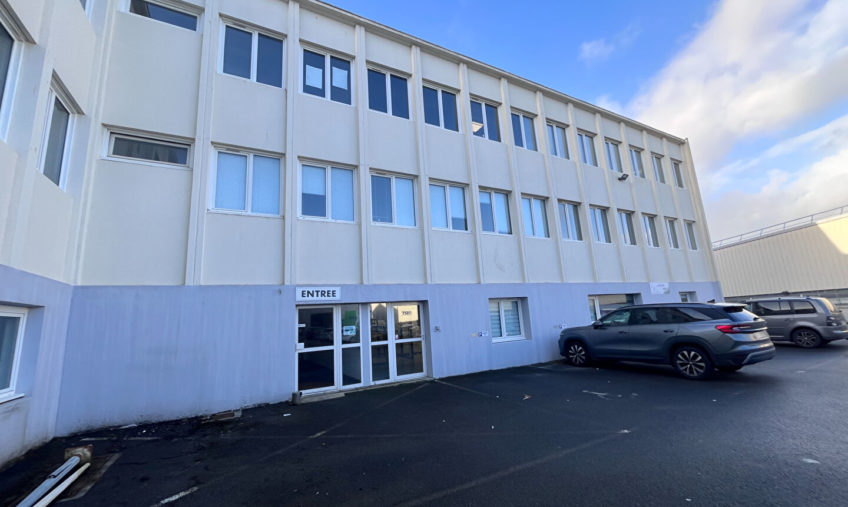 Local d&rsquo;activité Brest 240 m2 - 1807