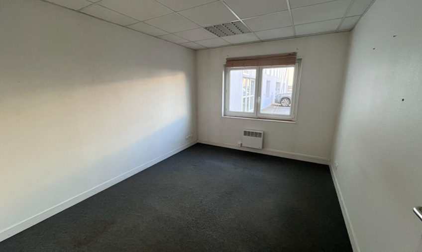 Local d&rsquo;activité Brest 240 m2 - 1807