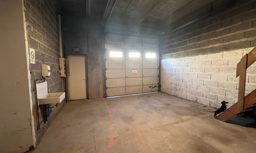 Local d&rsquo;activité Brest 240 m2 - 1807