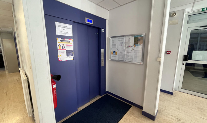 A LOUER – BREST QUARTIER SIAM – BATIMENT DE BUREAUX DE 640 M2 - 1819