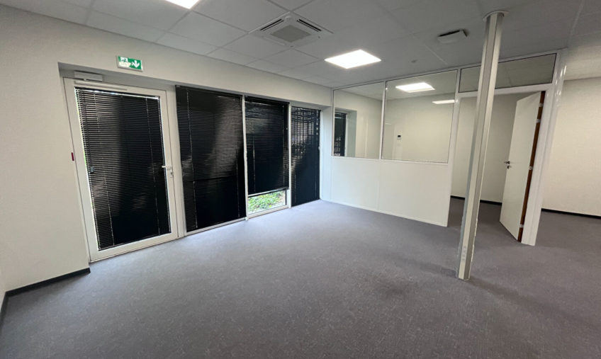 A LOUER – BREST TECHNOPOLE – BUREAUX DE 120 M² - 1822