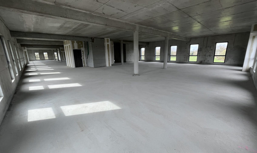 A VENDRE – GUIPAVAS PRAT PIP – BUREAUX NEUFS DE 551M² - 1832