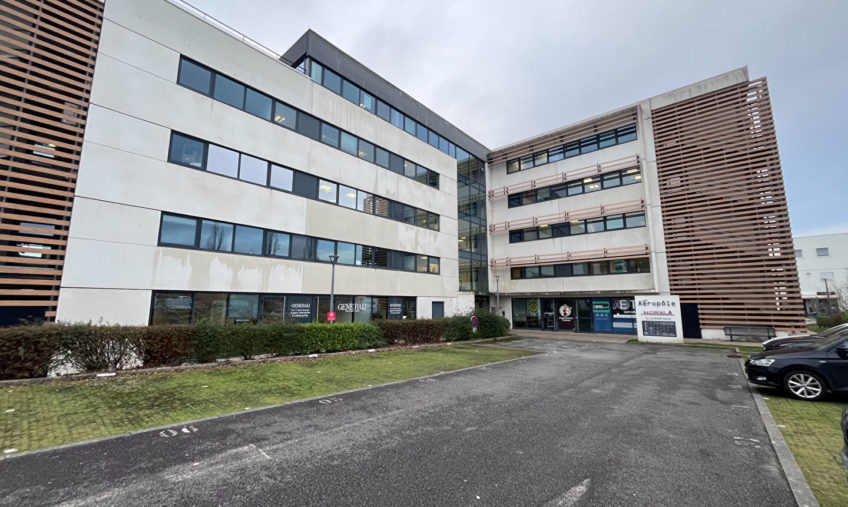 A VENDRE / A LOUER – GUIPAVAS PRAT PIP – BUREAUX 86 M2 - 1837