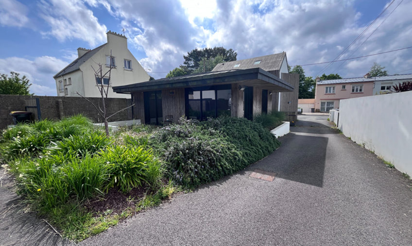 A VENDRE – BREST LAMBEZELLEC – BUREAUX D&rsquo;ARCHITECTE DE 189 M² - 1861