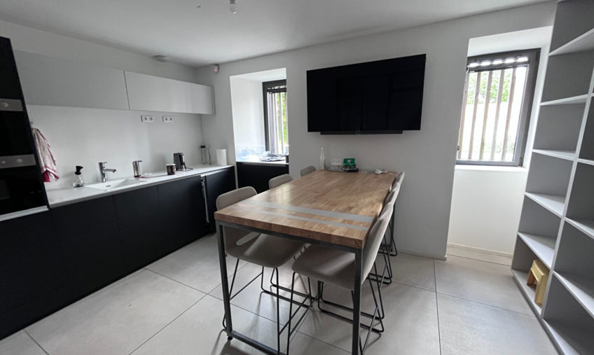 A VENDRE – BREST LAMBEZELLEC – BUREAUX D&rsquo;ARCHITECTE DE 189 M² - 1861