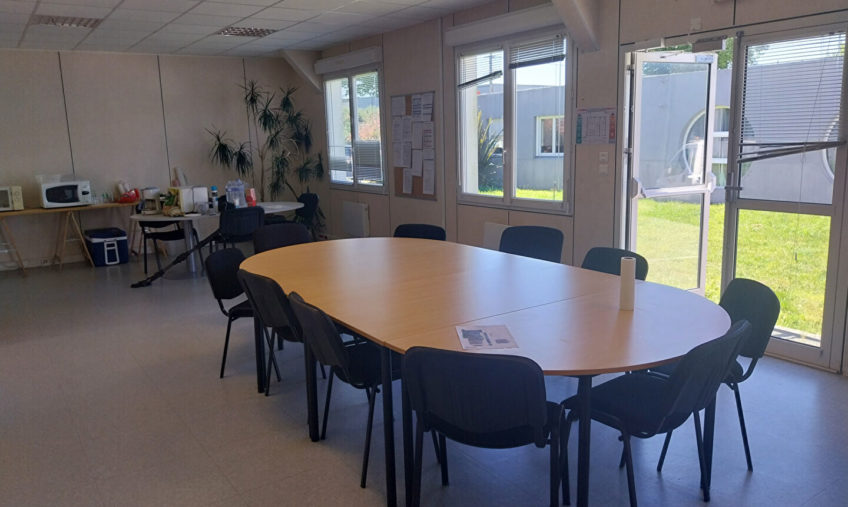A LOUER – BREST ZONE DE LOSCOAT – BUREAUX DE 300 M2 - 1868