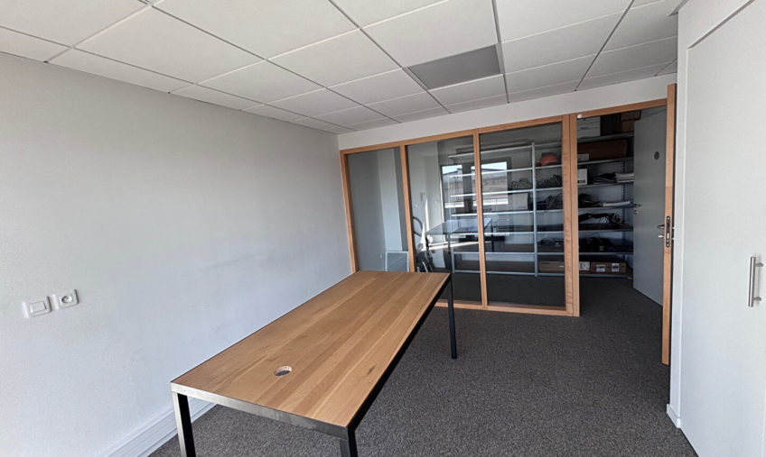 Bureaux 36m² – La Base - 1887