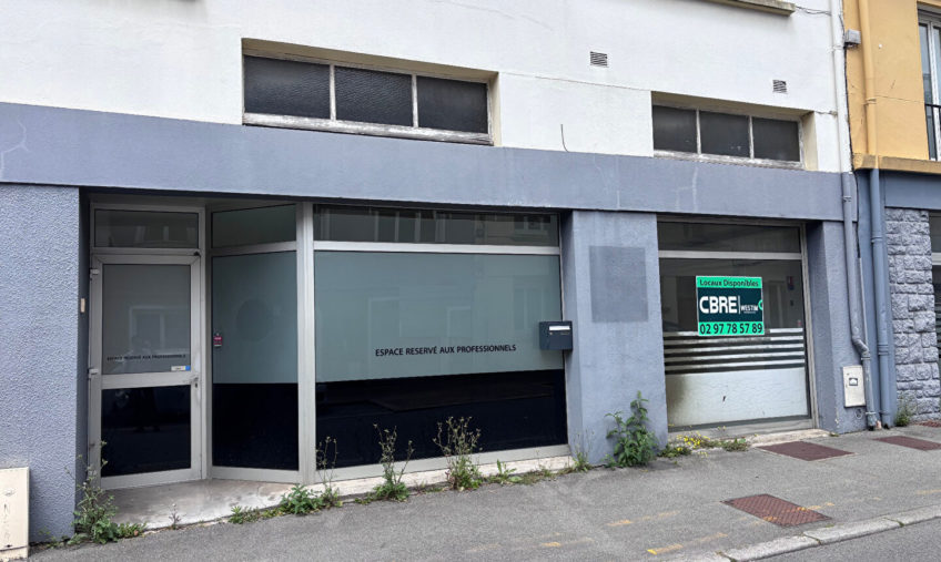 Local commercial – 425m² – Lorient Gare SNCF. - 1898