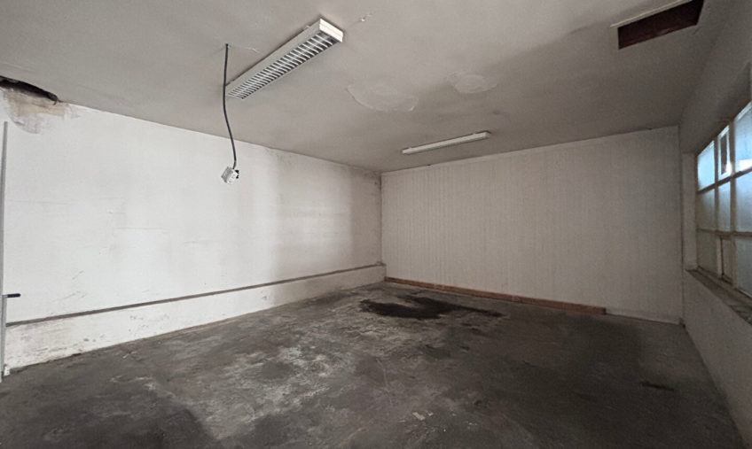 Local commercial – 425m² – Lorient Gare SNCF. - 1898