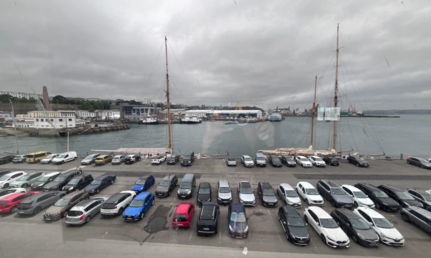 A LOUER – BREST PORT DE COMMERCE – PLATEAU DE BUREAUX DE 220 M2 - 1492
