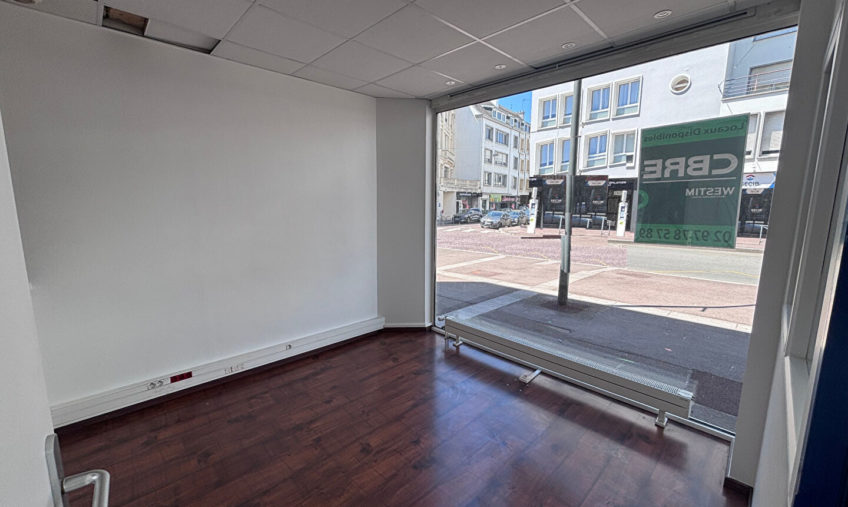 Local commercial – 140m² – Centre-ville de Lorient - 1958