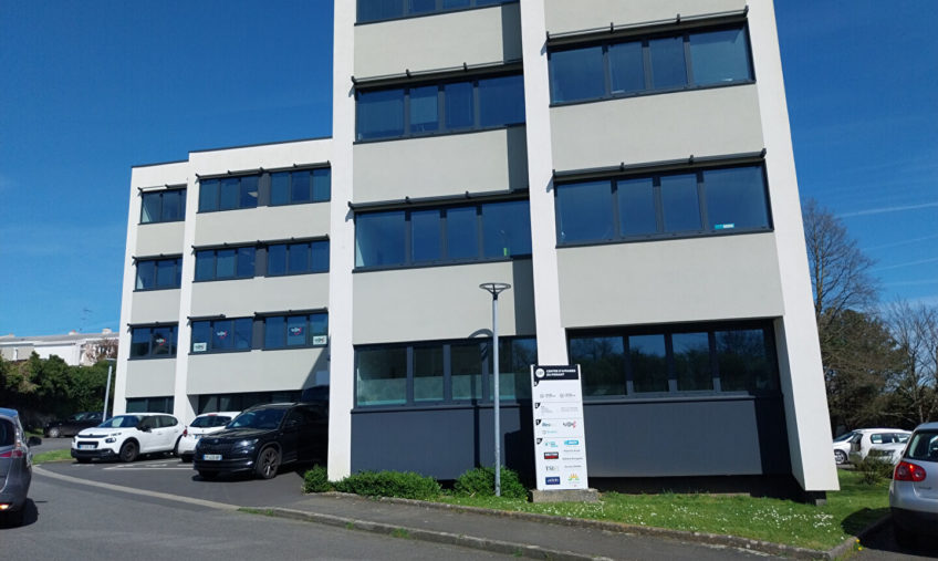 BUREAU 12 M² – BREST KERGARADEC – A LOUER - 755