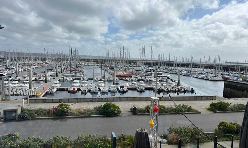 SOUS LOCATION – BREST PORT DE COMMERCE – Bureaux meublés de 220 m² avec VUE MER - 1112