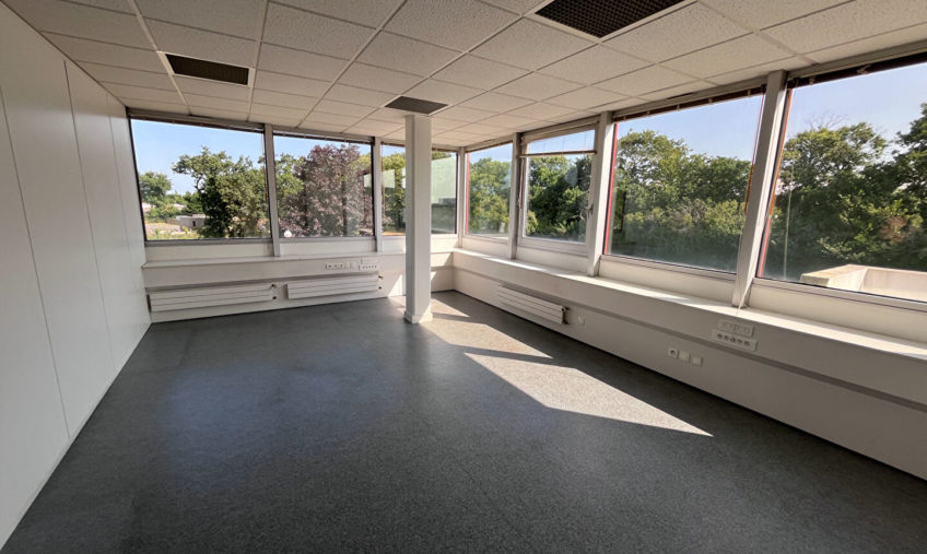A LOUER – GOUESNOU KERGARADEC  – BUREAUX DE 319 M2 - 1293