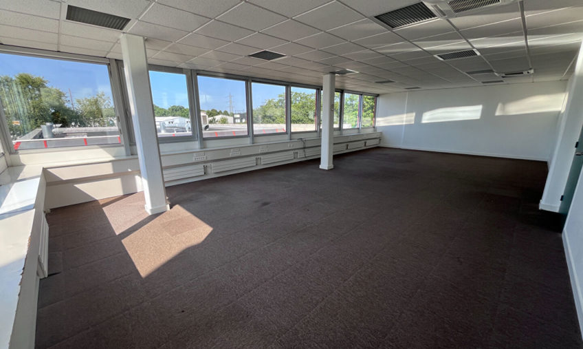 A LOUER – GOUESNOU KERGARADEC  – BUREAUX DE 319 M2 - 1293