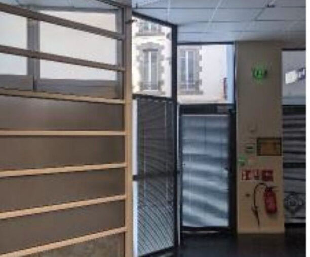 LOCAL COMMERCIAL BREST CENTRE VILLE  JAURES A LOUER - 1384