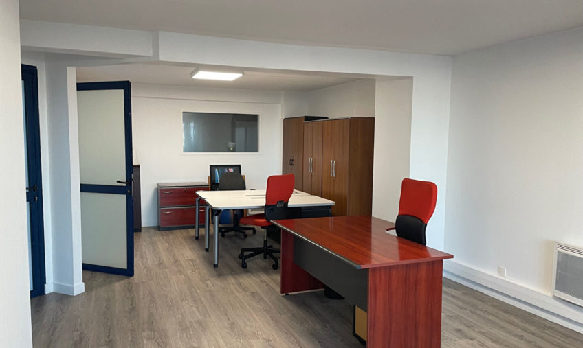 A LOUER – BREST PORT DE COMMERCE – BUREAUX DE 70 M2 - 1407