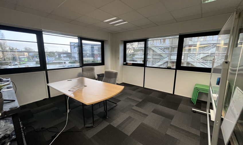 A VENDRE / A LOUER – GOUESNOU KERGARADEC – BUREAUX DE 188 M² - 1684