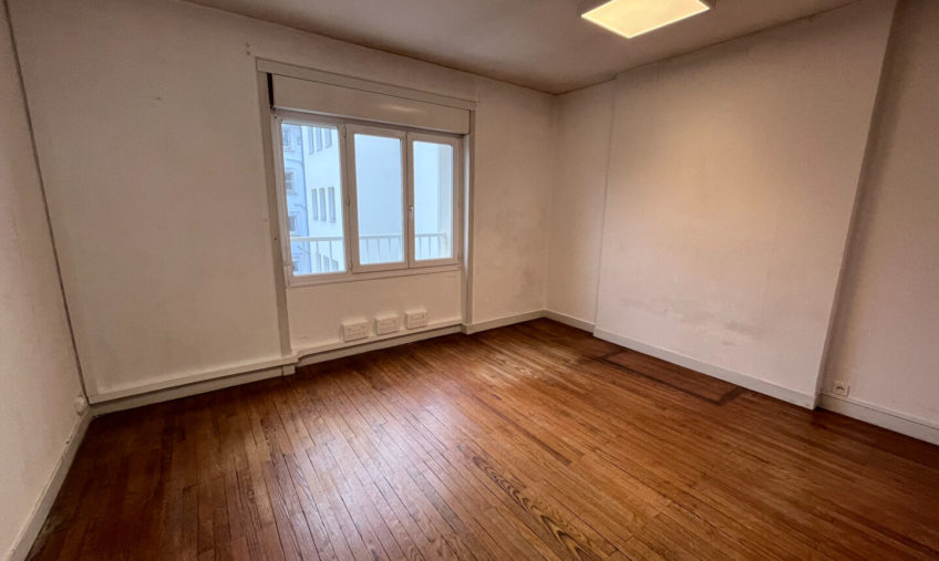 À vendre – Triangle d&rsquo;Or – Hyper centre de Brest – Bureaux de 156 m² - 1688