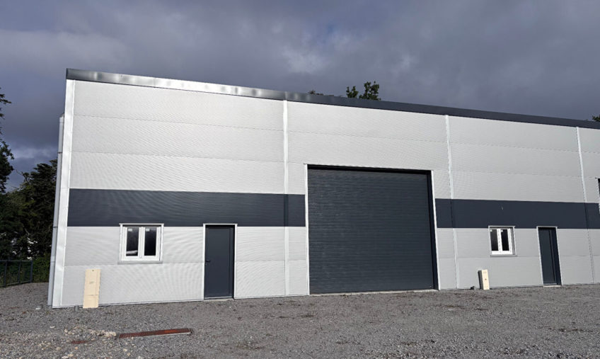 LOCAL D&rsquo;ACTIVITES 200m² – PLOEMEUR - 1881
