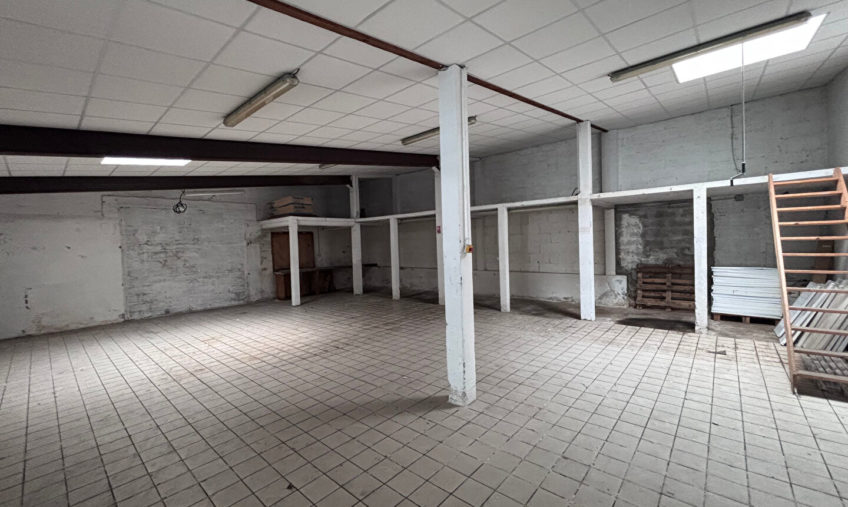 Local commercial – 425m² – Lorient Gare SNCF. - 1897
